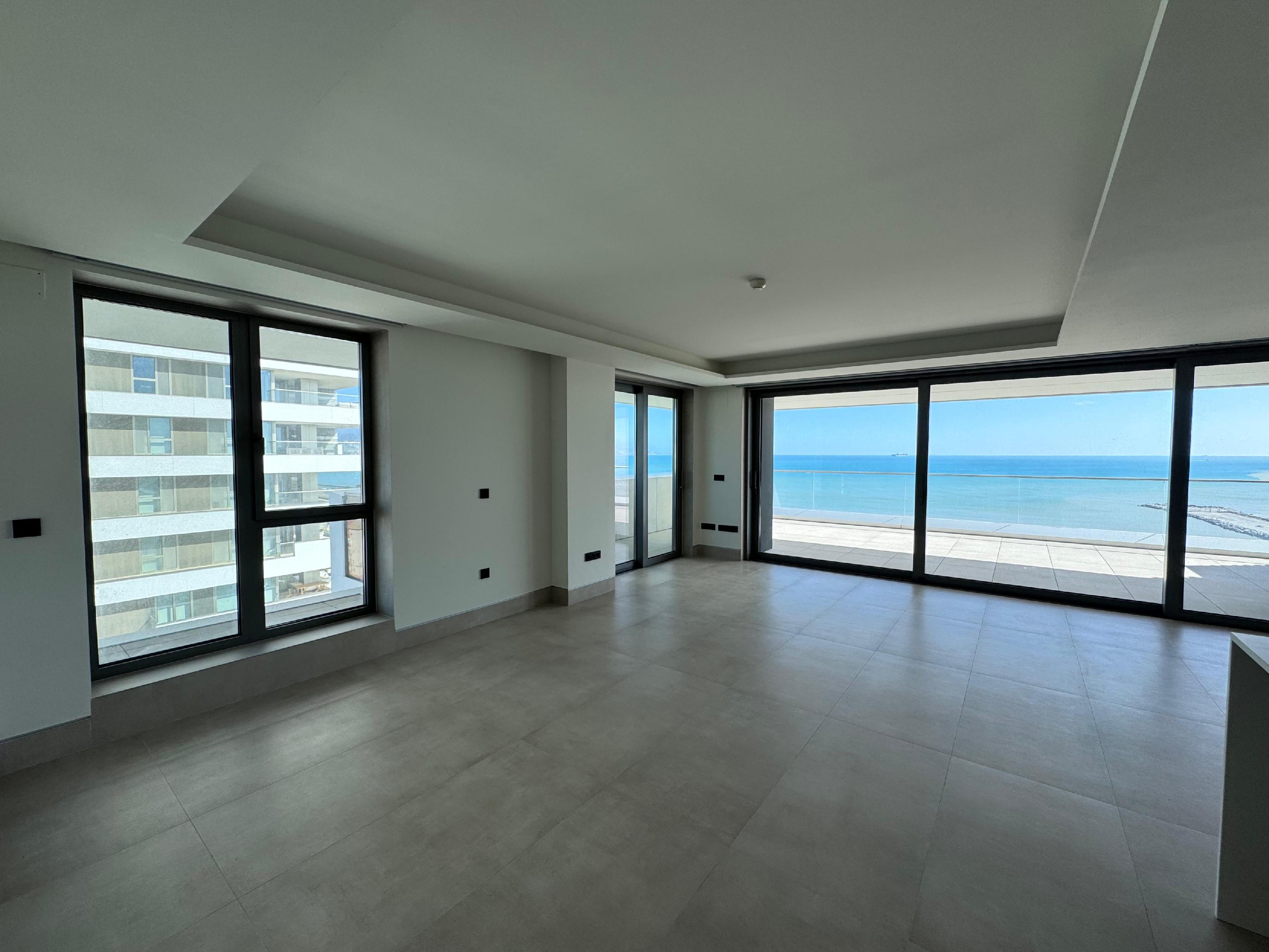 Imagen 17 Apto. Playa en venta en Málaga / Malaga Casa espectacular