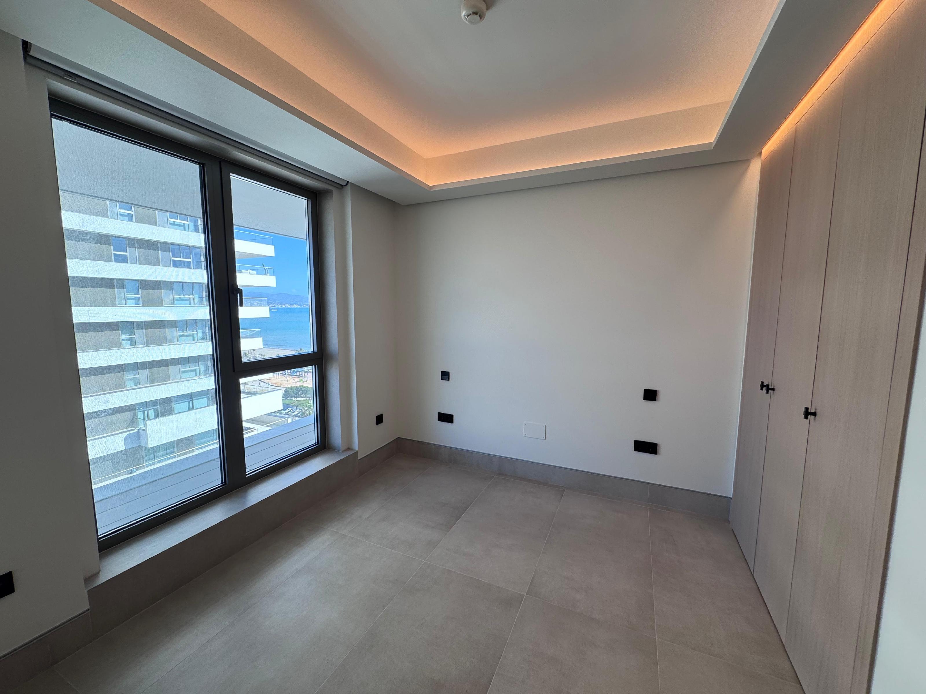 Imagen 20 Apto. Playa en venta en Málaga / Malaga Casa espectacular