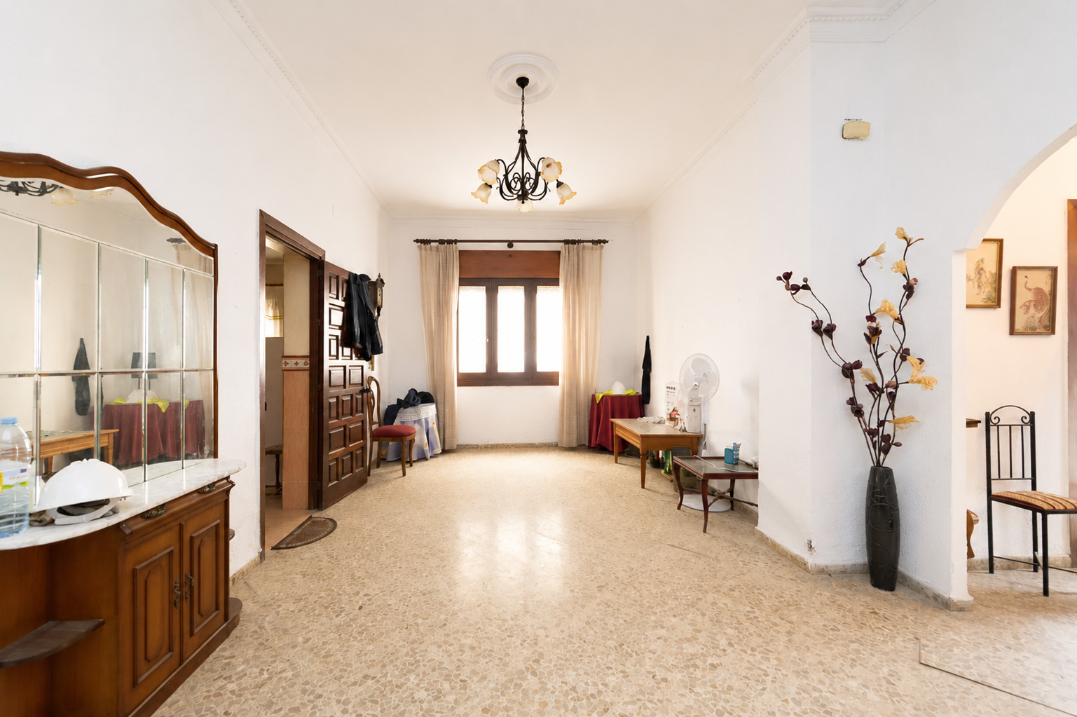 Imagen 3 Casa Adosada en venta en Málaga / Inmejorable ubicación en el centro histórico de Málaga,