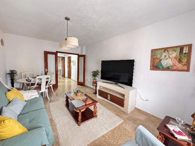 Imagen 3 Inmueble 264805 - Piso en venta en Rincón De La Victoria / Piso ubicado a 10 mint del centro historico