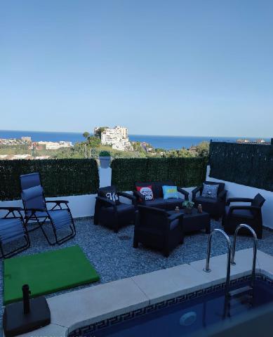 Imagen 3 Inmueble 265040 - Casa Adosada en venta en Benalmádena / Casa con piscina independiente