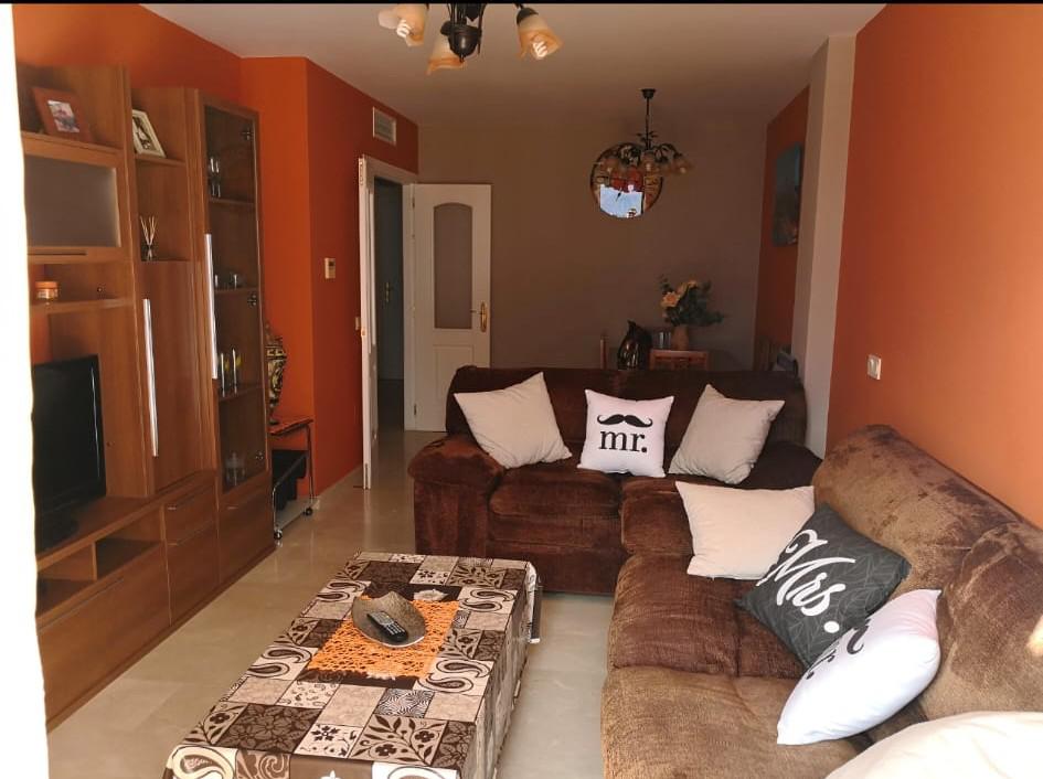 Imagen 10 Casa Adosada en venta en Benalmádena / Casa con piscina independiente