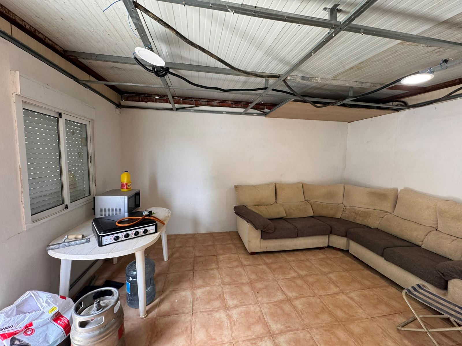 Imagen 2 Casa Adosada en venta en Cártama / Casa ubicada en zona privilegiada