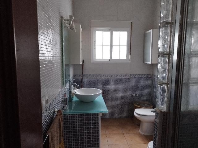 Imagen 22 Inmueble 301369 - Casa Adosada en venta en Almadén De La Plata / En plaza principal, en pleno centro de la l...