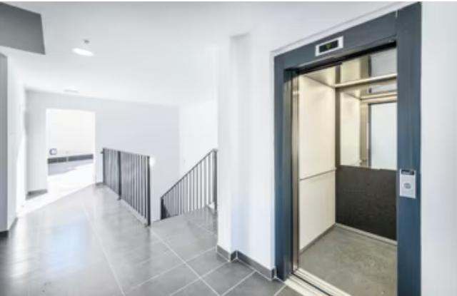 Imagen 31 Apartamento en venta en Meco / Cerca de vias de acceso.