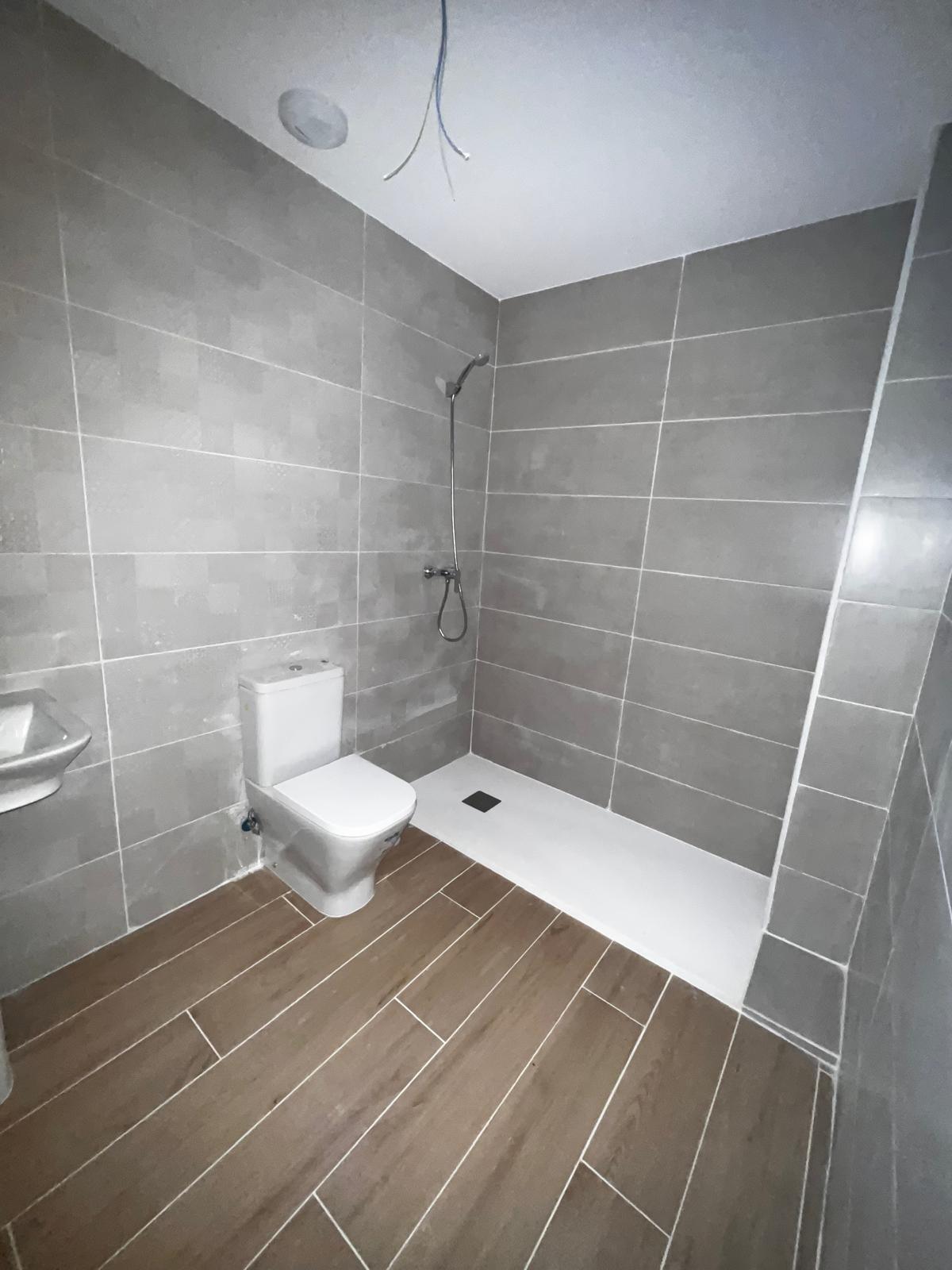 Imagen 17 Apartamento en venta en Meco / Cerca de vias de acceso.