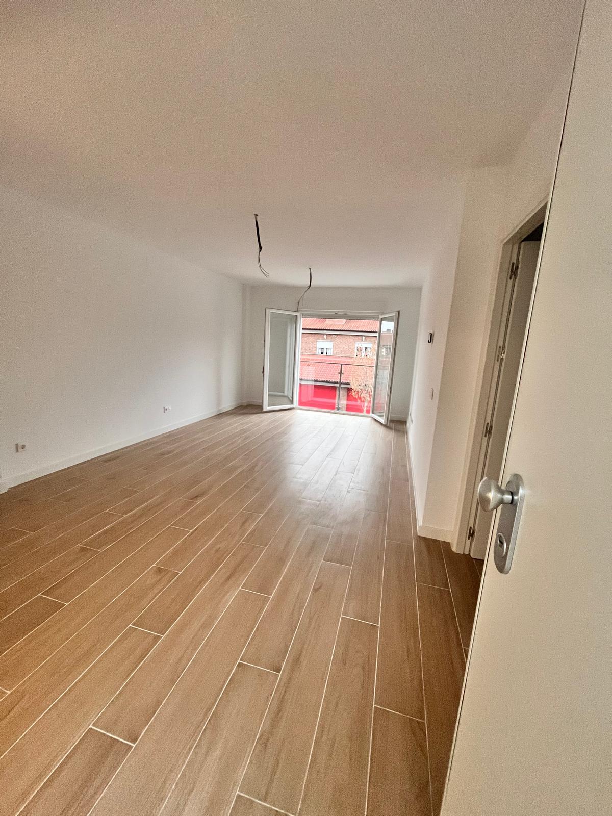 Imagen 8 Apartamento en venta en Meco / Cerca de vias de acceso.