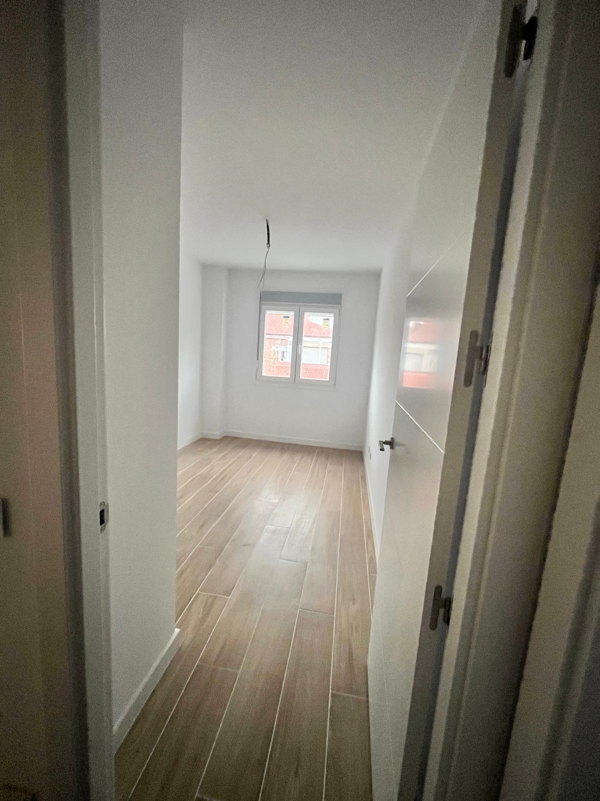 Imagen 22 Apartamento en venta en Meco / Cerca de vias de acceso.
