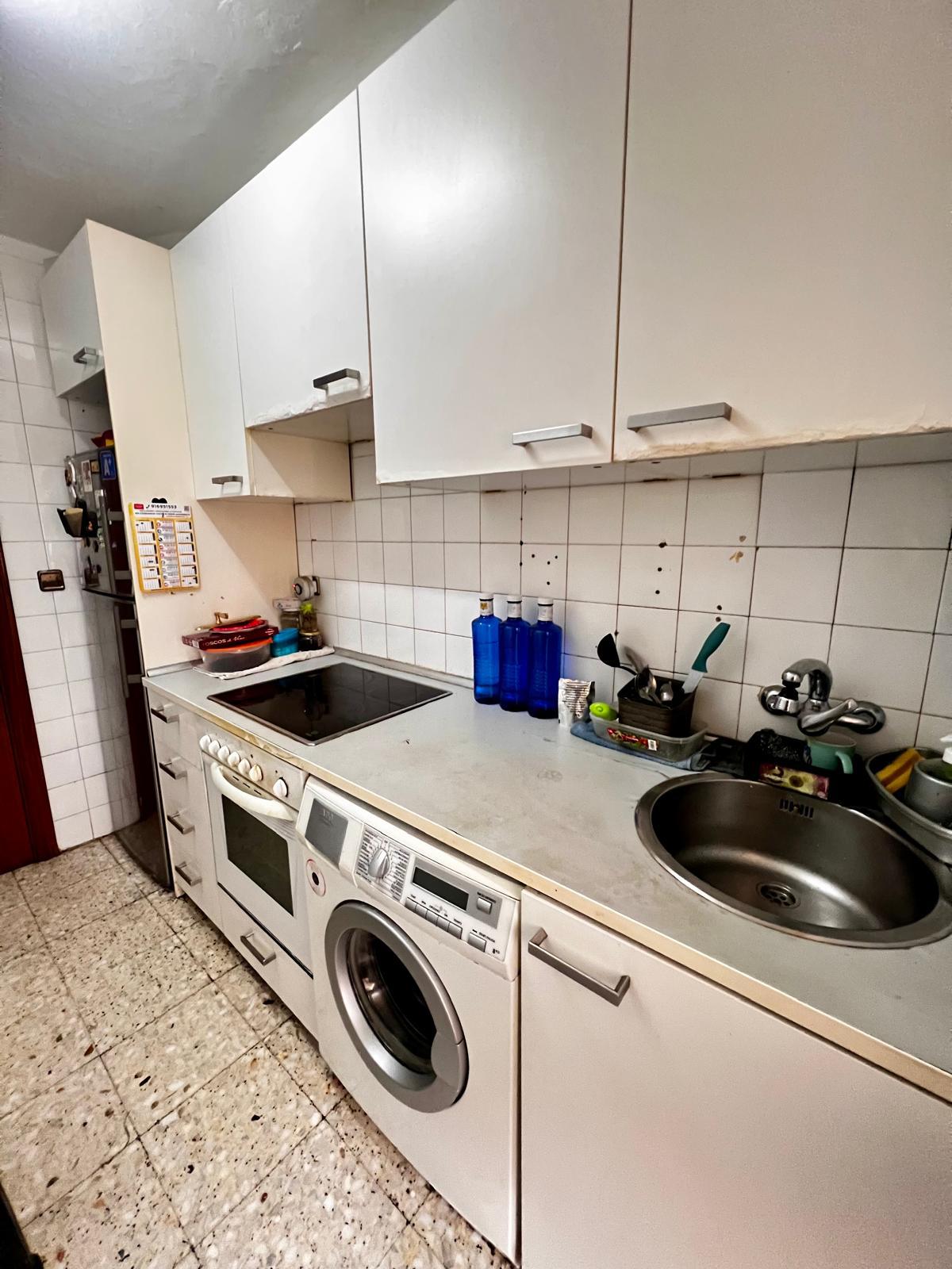 Imagen 2 Piso en venta en Torrejón De Ardoz / A 2 minutos andando de Carrefour.