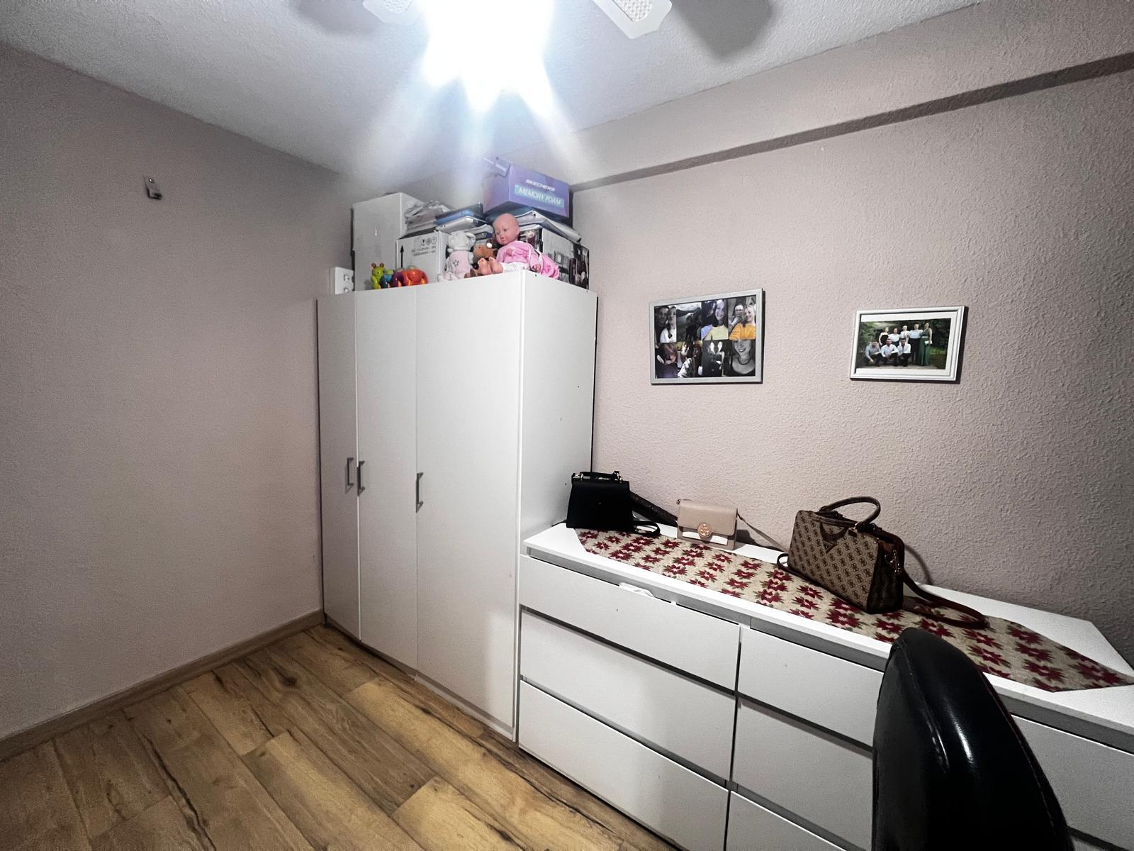 Imagen 12 Piso en venta en Torrejón De Ardoz / Junto a supermercados.