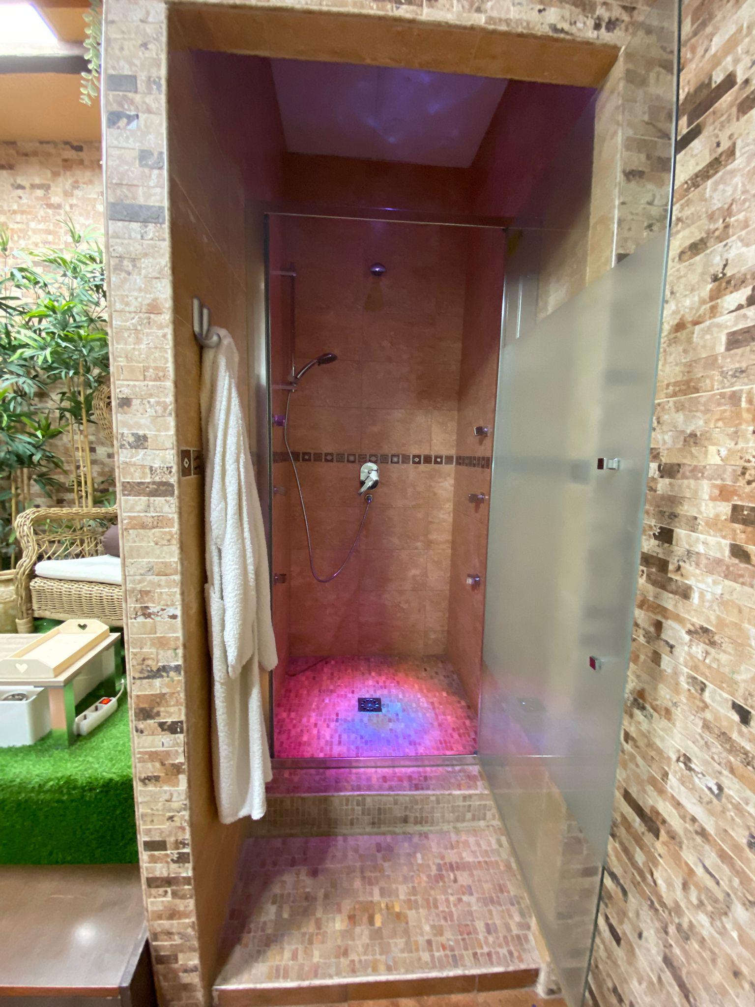 Imagen 11 Local Comercial en alquiler en Torrejón De Ardoz / Barrio Juncal, frente a la iglesia.