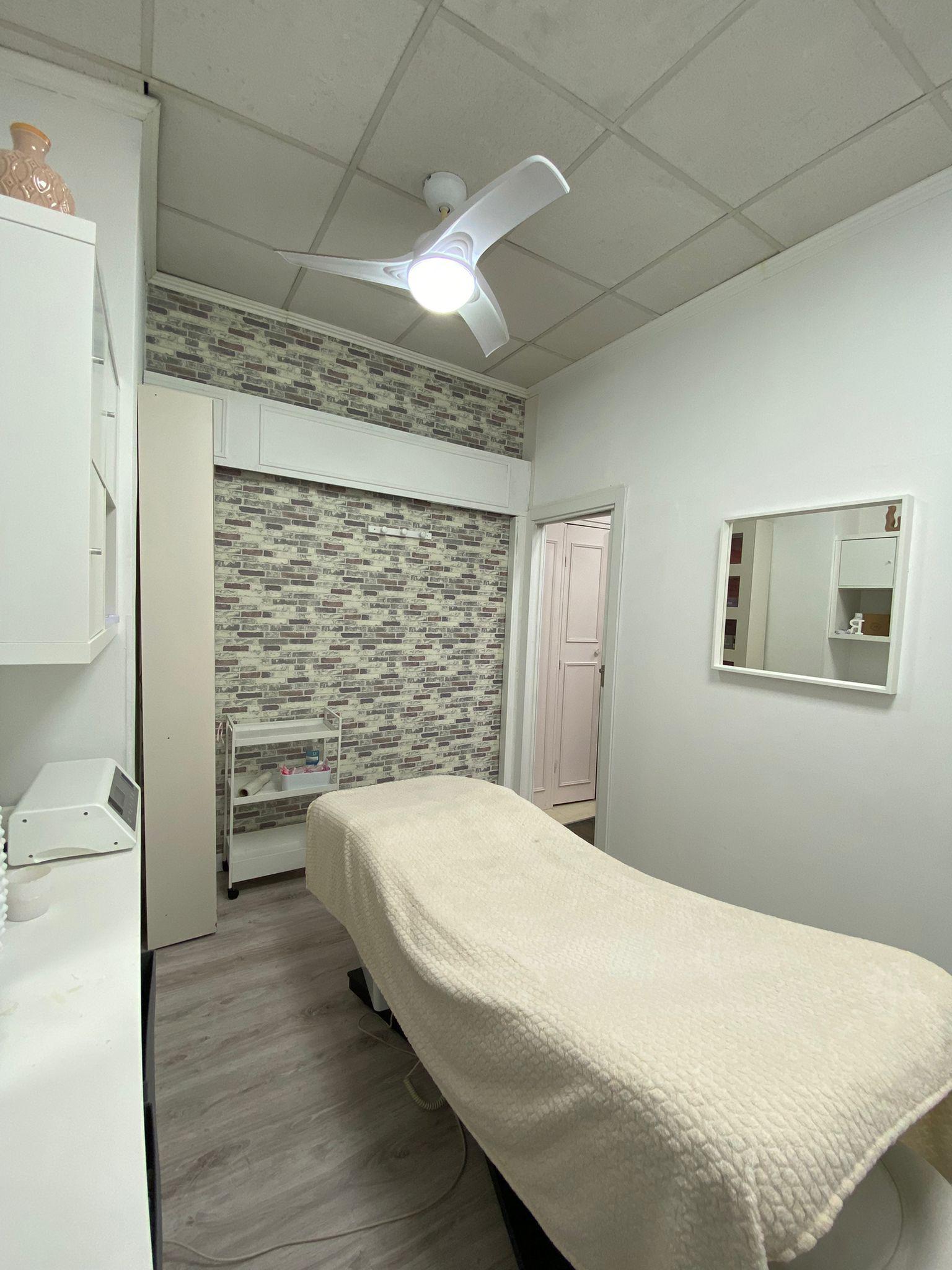 Imagen 15 Local Comercial en alquiler en Torrejón De Ardoz / Barrio Juncal, frente a la iglesia.