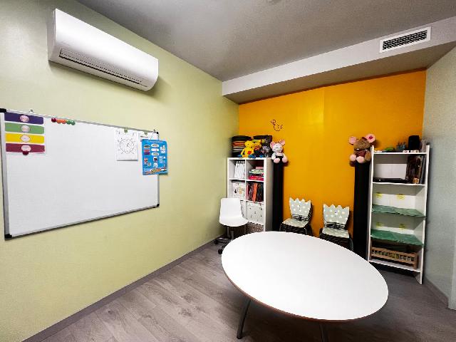 Imagen 1 Inmueble 300273 - Local Comercial en alquiler en Camarma De Esteruelas / En el centro del pueblo.