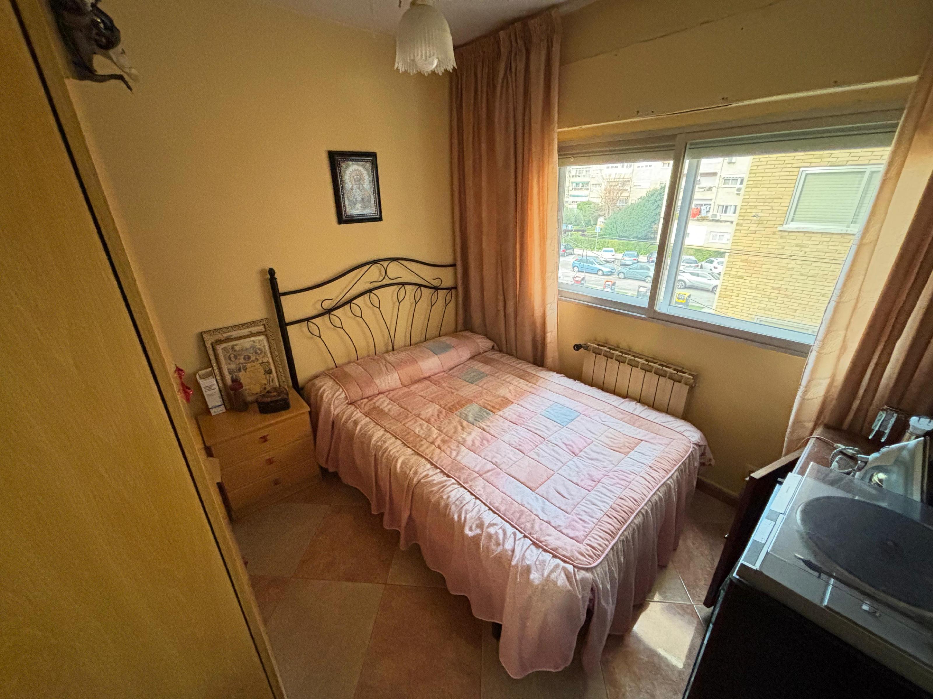 Imagen 14 Piso en venta en Torrejón De Ardoz / Cerca de Carrefour.