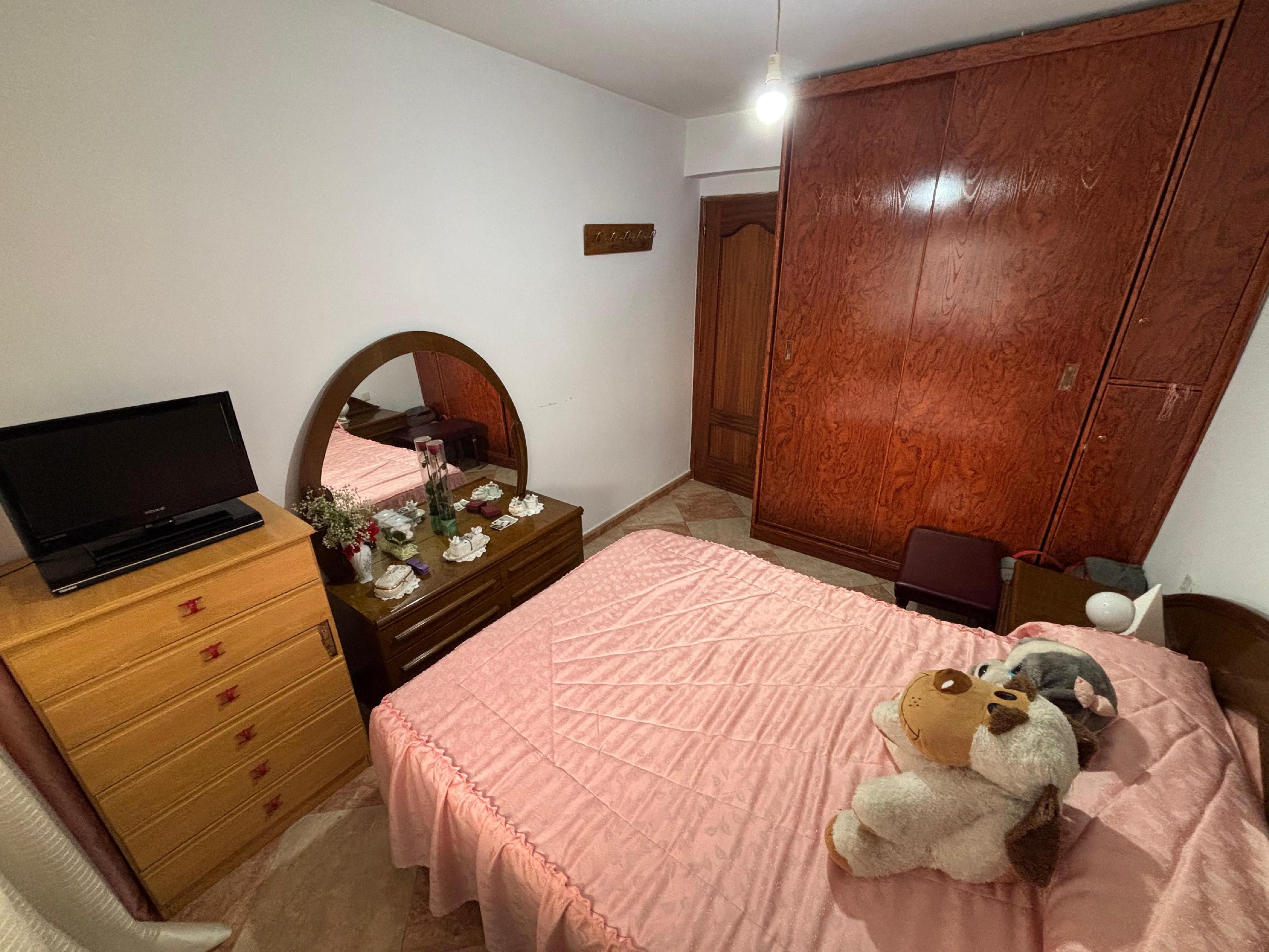 Imagen 8 Piso en venta en Torrejón De Ardoz / Cerca de Carrefour.