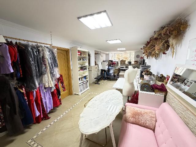 Imagen 23 Inmueble 301280 - Casa Pareada en venta en Torres De La Alameda / Próximo al centro y servicios de Torres de...