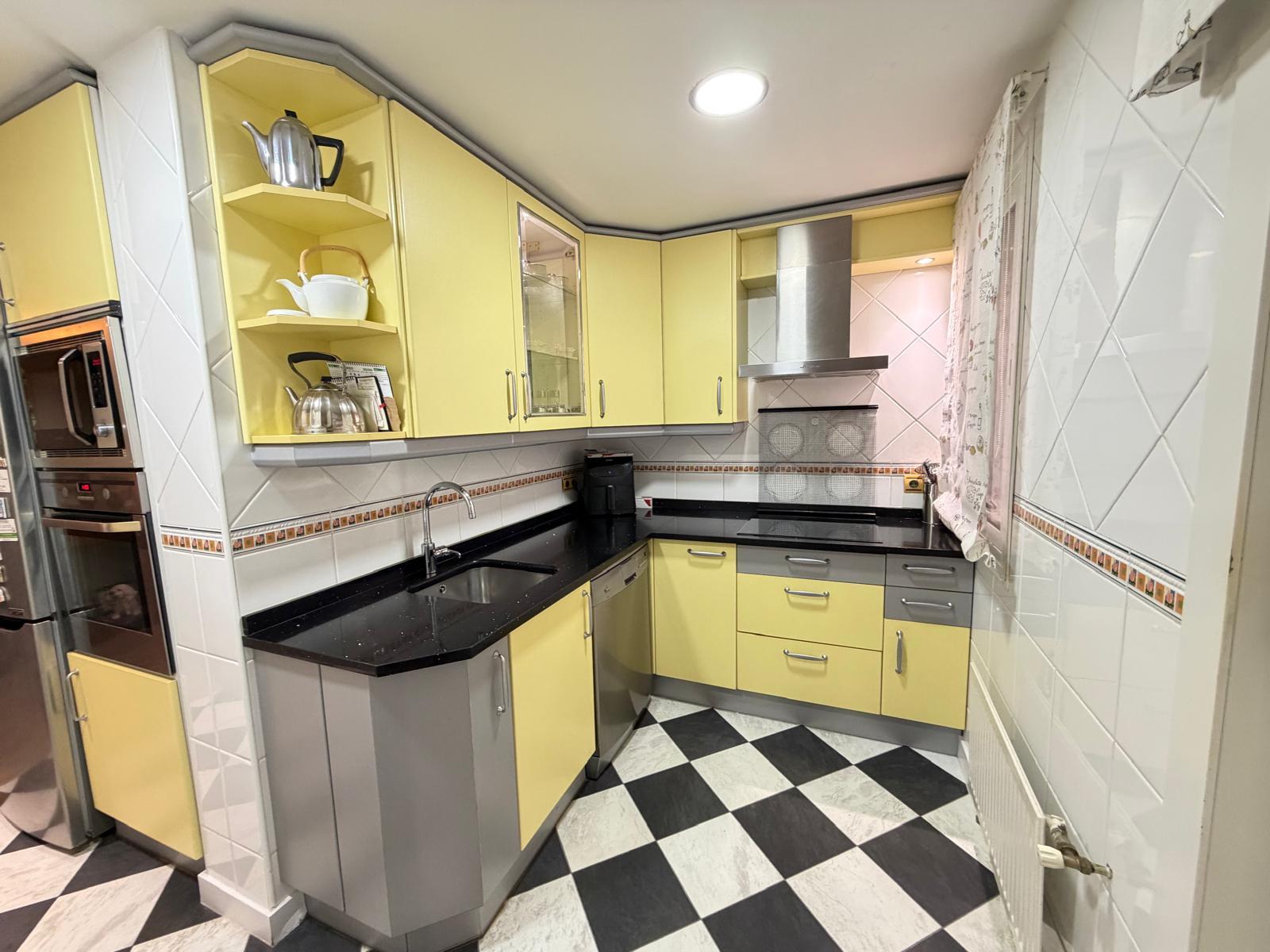 Imagen 4 Piso en venta en Torrejón De Ardoz / Junto a centro de salud las Veredillas.