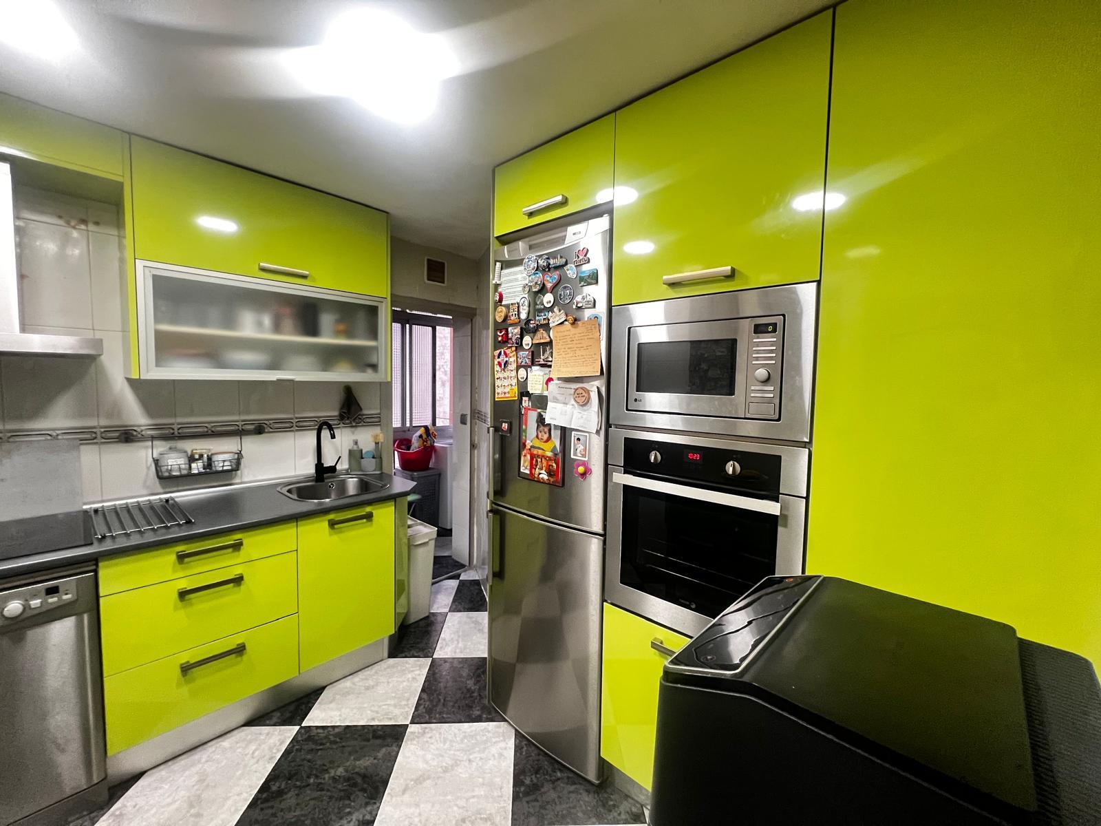 Imagen 1 Piso en venta en Alcalá De Henares / A tan solo 10 minutos de la estación de renfe.