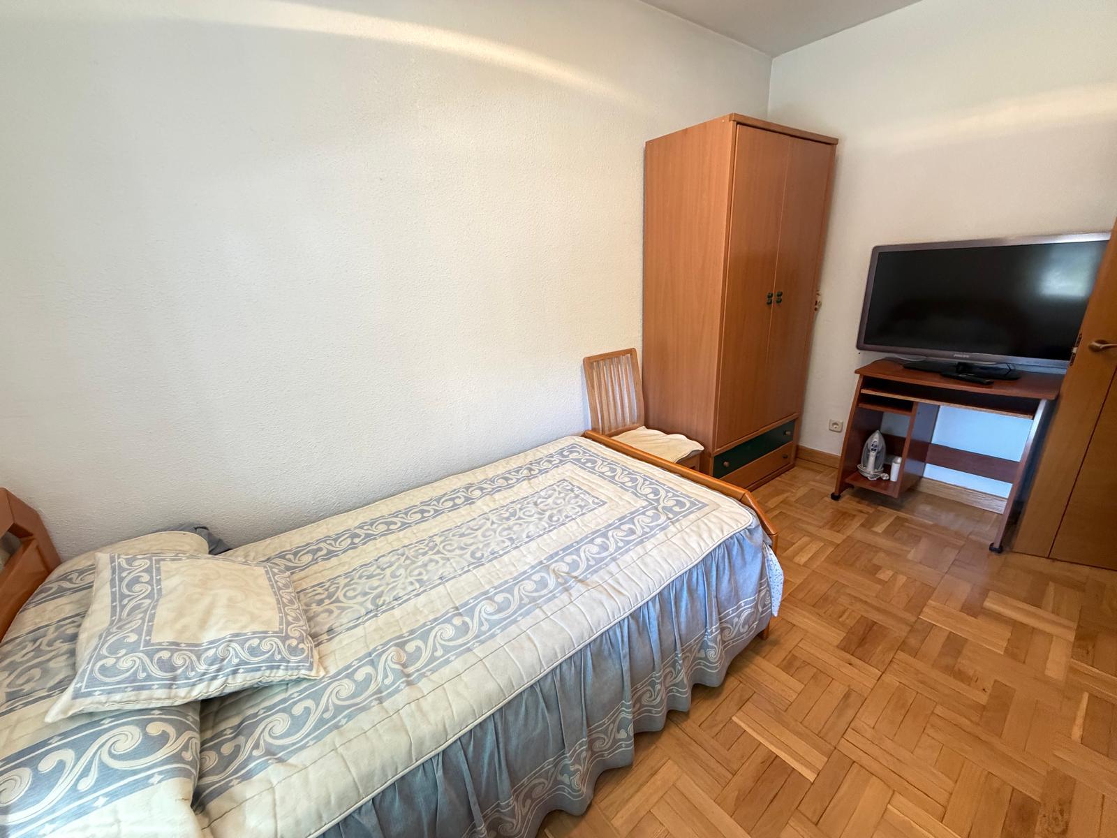 Imagen 8 Piso en venta en Torrejón De Ardoz / Ubicado a 5 minutros del ambulatorio veredillas.