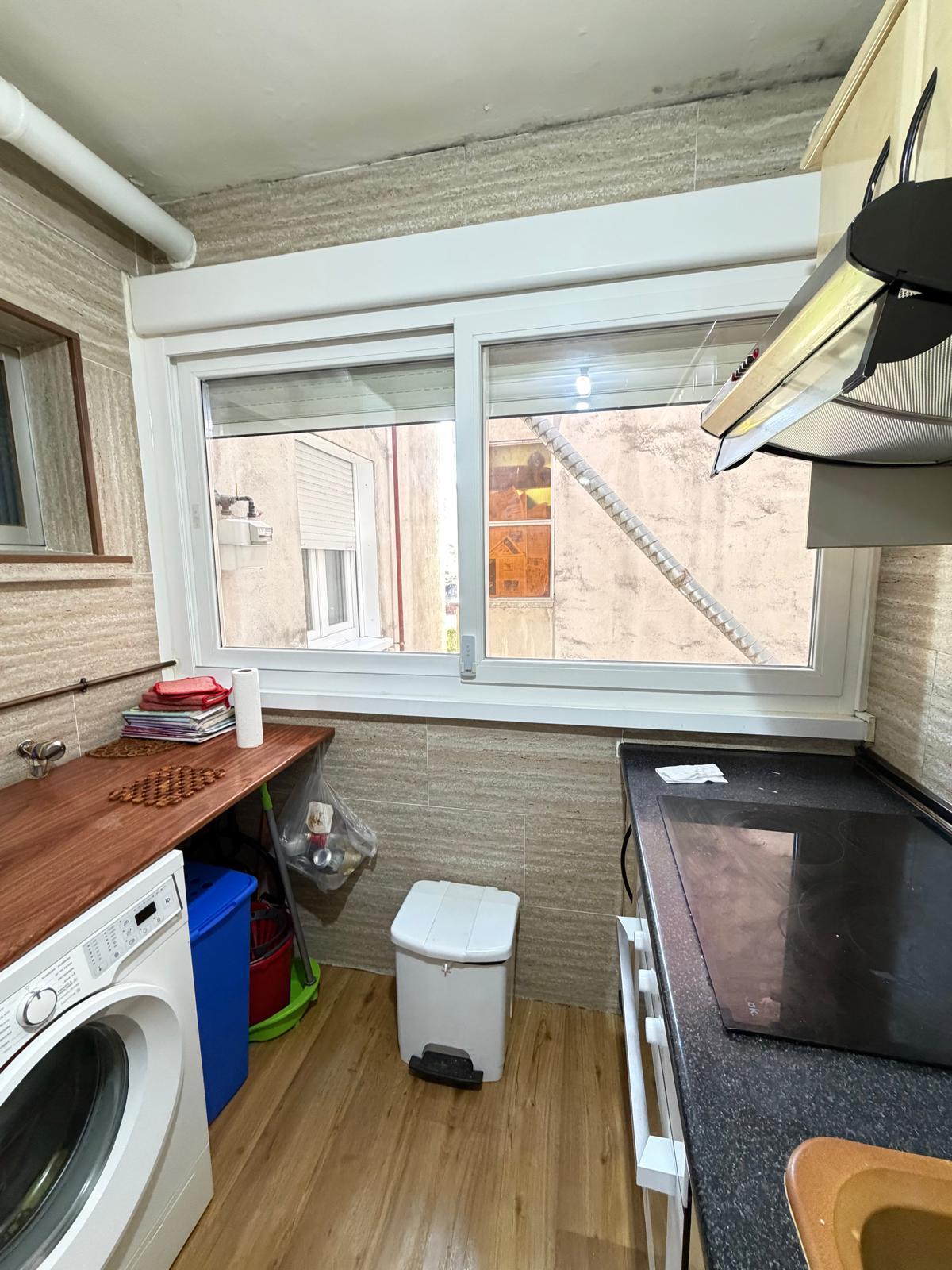 Imagen 5 Piso en venta en Torrejón De Ardoz / Ubicado a 5 minutros del ambulatorio veredillas.