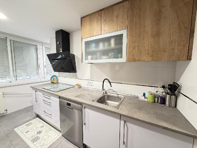 Imagen 2 Inmueble 301991 - Piso en venta en Torrejón De Ardoz / A dos minutos de paqrque Europa.