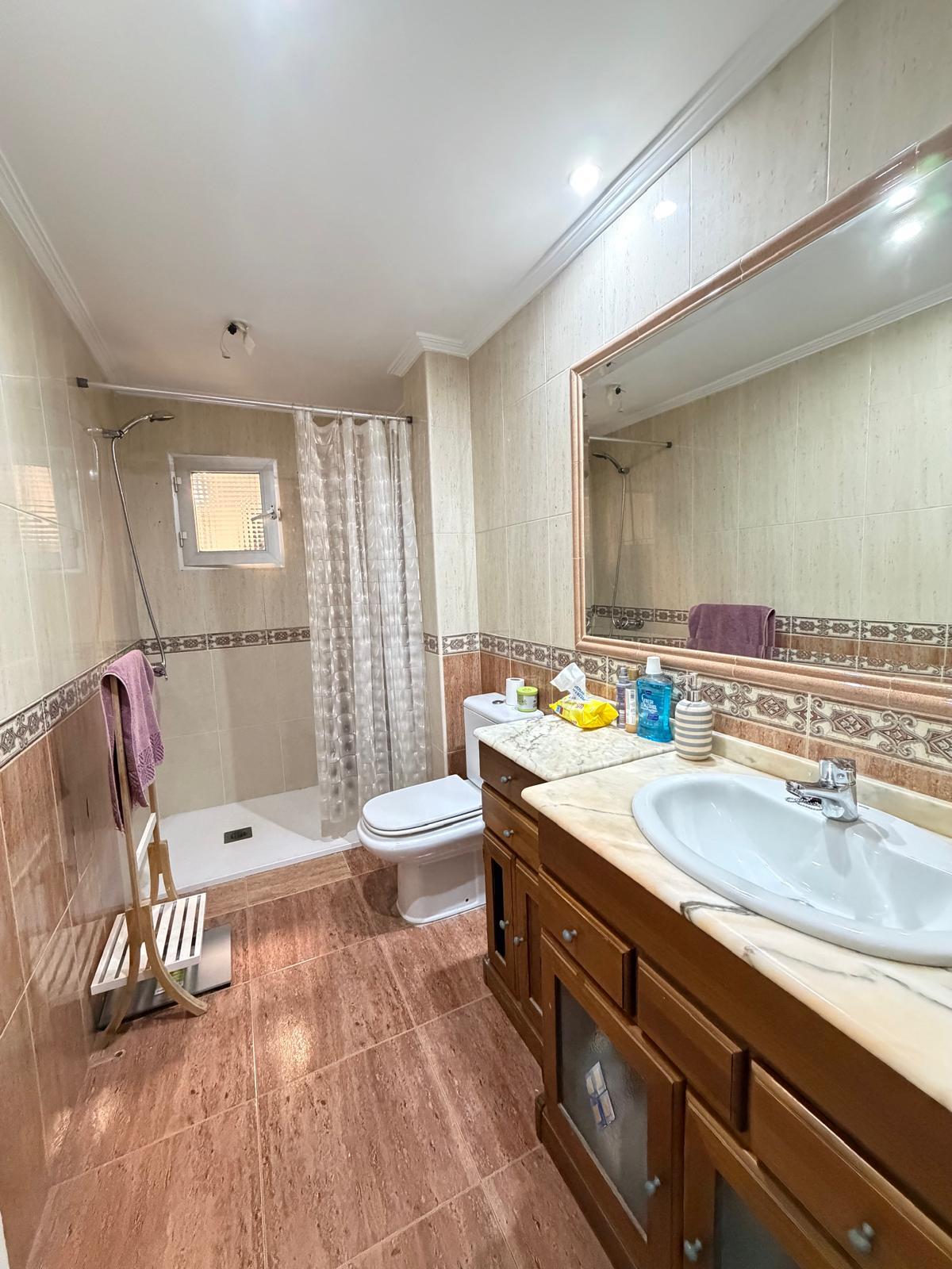 Imagen 10 Piso en venta en Torrejón De Ardoz / A dos minutos de paqrque Europa.