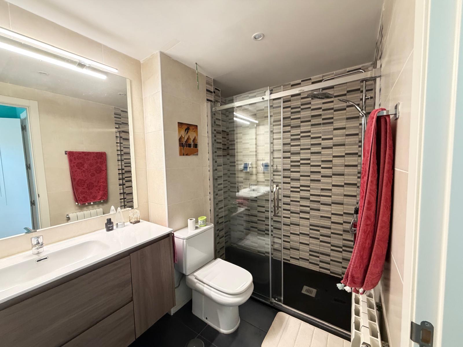 Imagen 21 Piso en venta en Torrejón De Ardoz / A dos minutos de paqrque Europa.