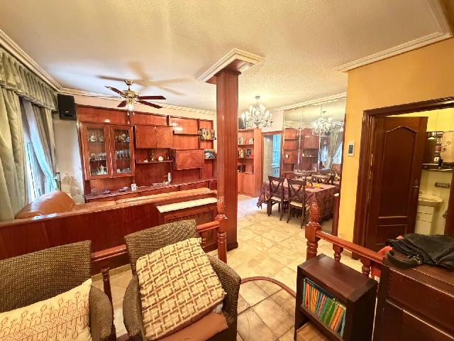 Imagen 7 Inmueble 302003 - Casa Adosada en venta en Torrejón De Ardoz / A dos minutos de el centro de Torrejón de Ardoz.