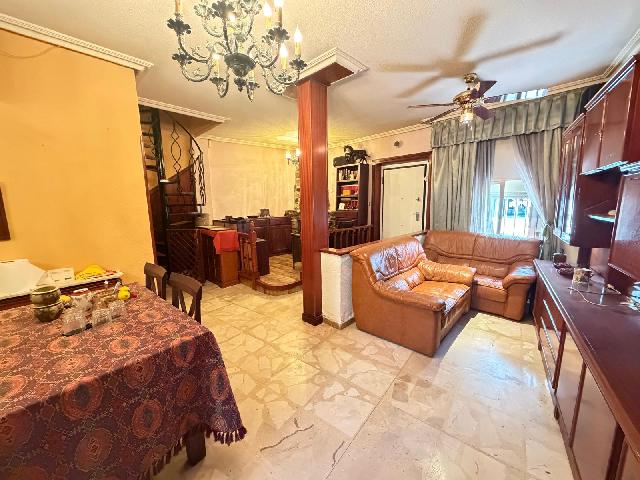 Imagen 11 Inmueble 302003 - Casa Adosada en venta en Torrejón De Ardoz / A dos minutos de el centro de Torrejón de Ardoz.