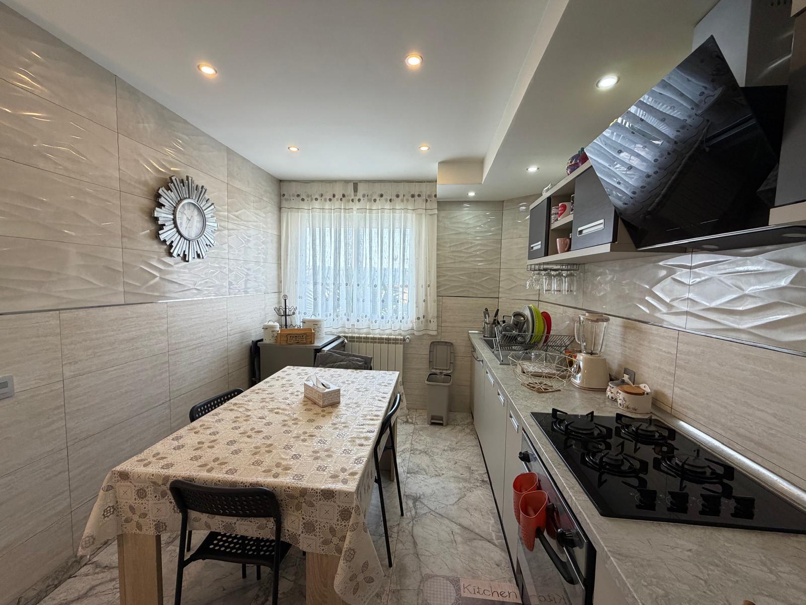 Imagen 2 Casa Aislada en venta en Mejorada Del Campo / Casa aislada en Camino de Valdecelada.