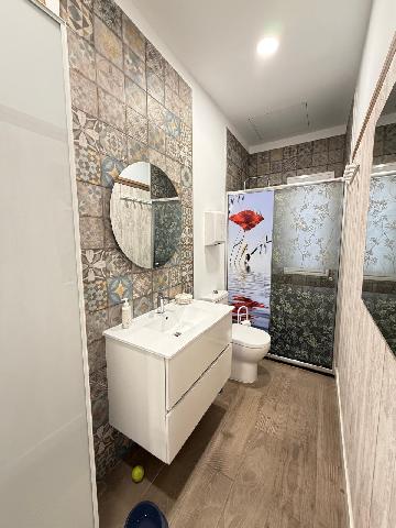 Imagen 6 Inmueble 302348 - Piso en venta en Coslada / A tan solo dos minutos andando de la renfe Coslada.