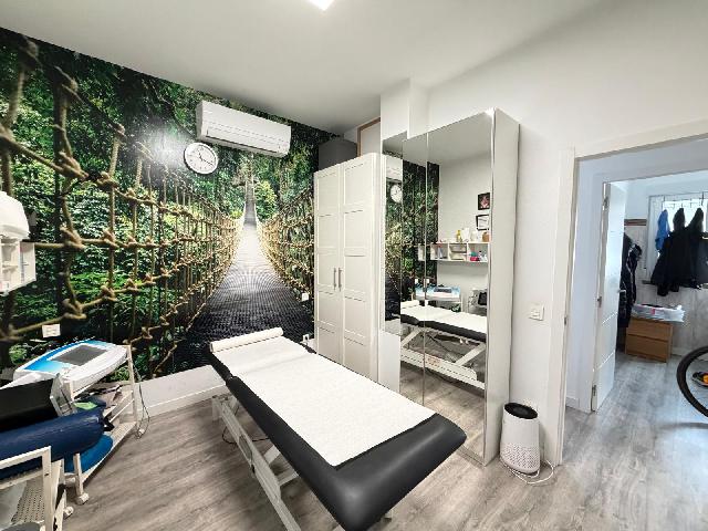 Imagen 8 Inmueble 302348 - Piso en venta en Coslada / A tan solo dos minutos andando de la renfe Coslada.