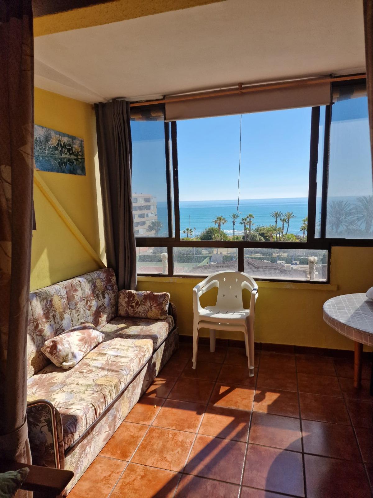 Imagen 8 Piso en venta en Torrevieja / Apartamento a 50 metros de la costa.