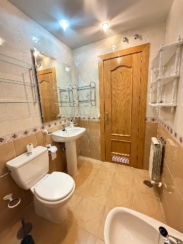 Imagen 21 Inmueble 302728 - Piso en venta en Alcalá De Henares / A cinco minutos de el Hospital de Alcala de Henares.