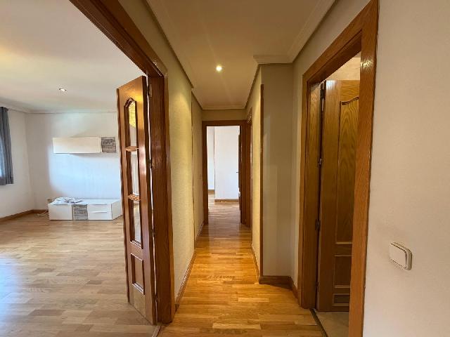 Imagen 22 Inmueble 302728 - Piso en venta en Alcalá De Henares / A cinco minutos de el Hospital de Alcala de Henares.