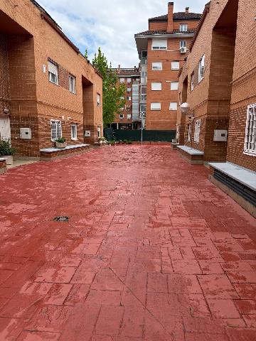 Imagen 35 Inmueble 302953 - Casa en venta en Alcalá De Henares / A  dos minutos de la renfe de La garena. 