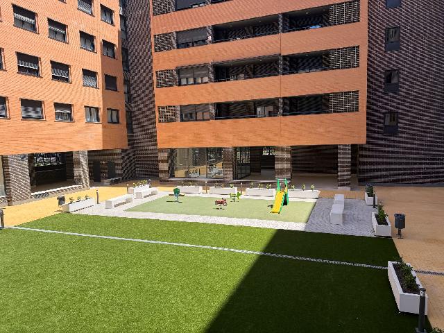 Imagen 1 Inmueble 303751 - Piso en venta en Torrejón De Ardoz / Vivienda de obra nueva en el barrio de El Juncal.