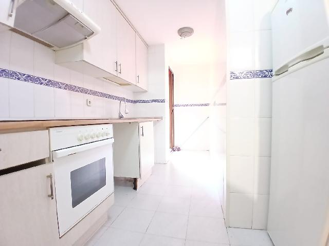Imagen 1 Inmueble 305155 - Piso en venta en Torrejón De Ardoz / A tan solo tres minutos andando del parque El Juncal.
