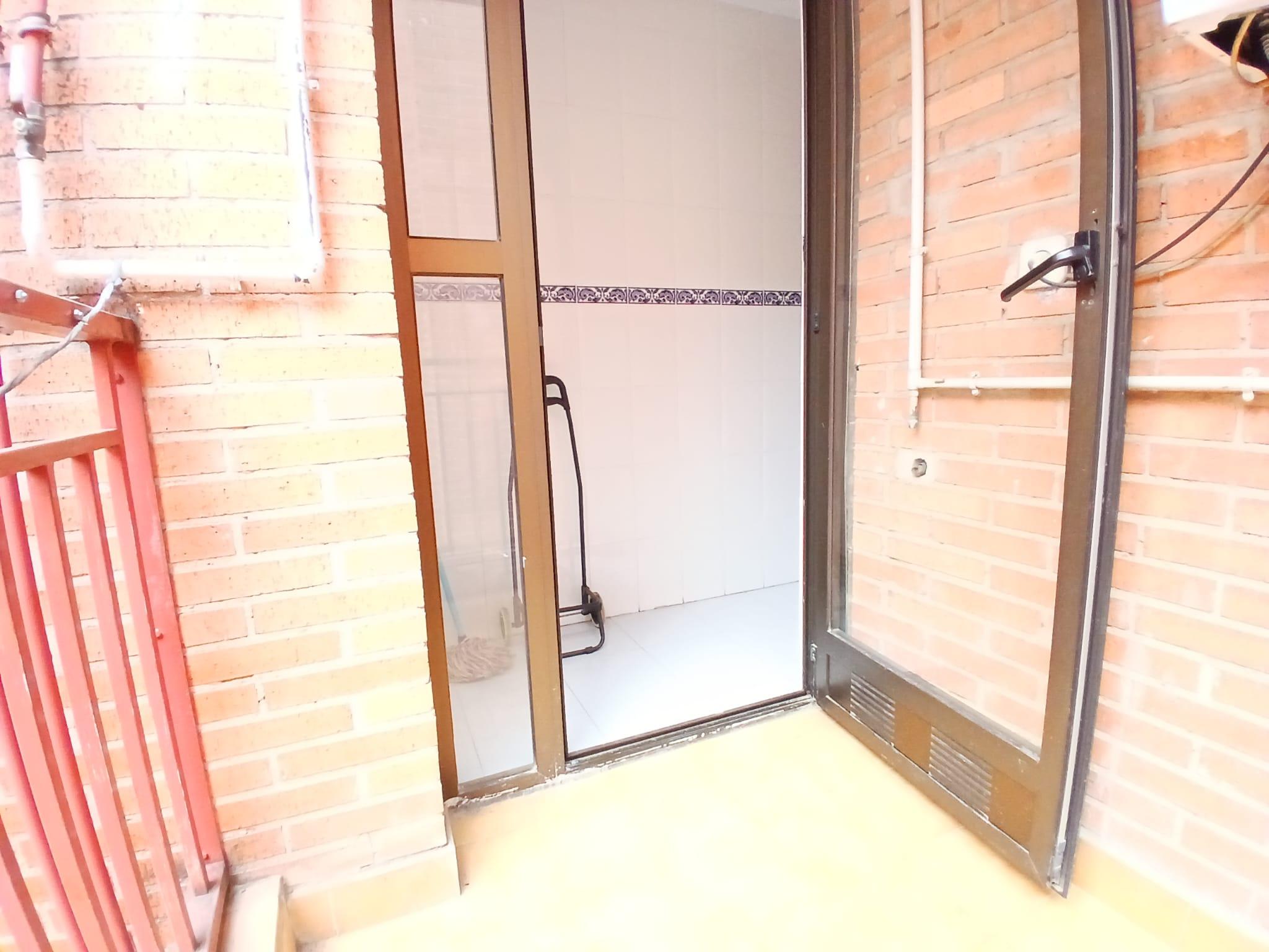 Imagen 4 Piso en venta en Torrejón De Ardoz / A tan solo tres minutos andando del parque El Juncal.