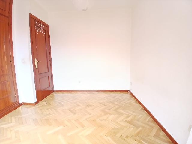 Imagen 20 Inmueble 305155 - Piso en venta en Torrejón De Ardoz / A tan solo tres minutos andando del parque El Juncal.