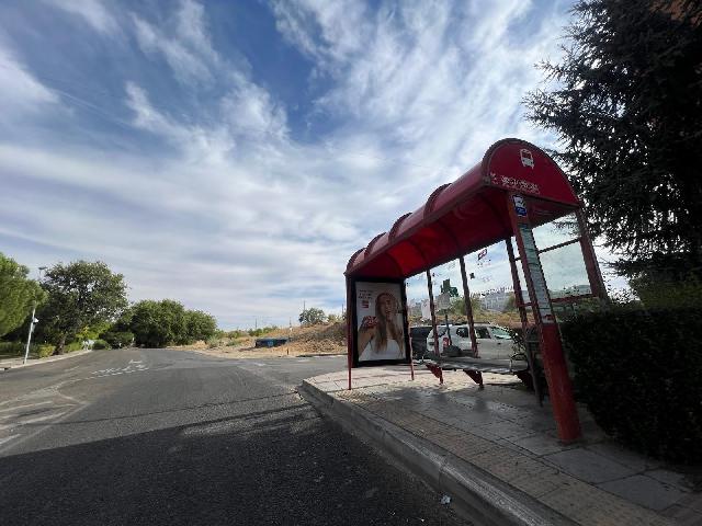 Imagen 2 Inmueble 305667 - Local Comercial en venta en San Fernando De Henares / Ubicada a un costado de la carretera...