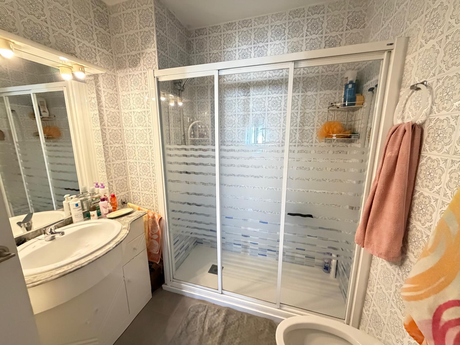 Imagen 10 Piso en venta en Torrejón De Ardoz / A tan solo diez minutos de parque Europa.
