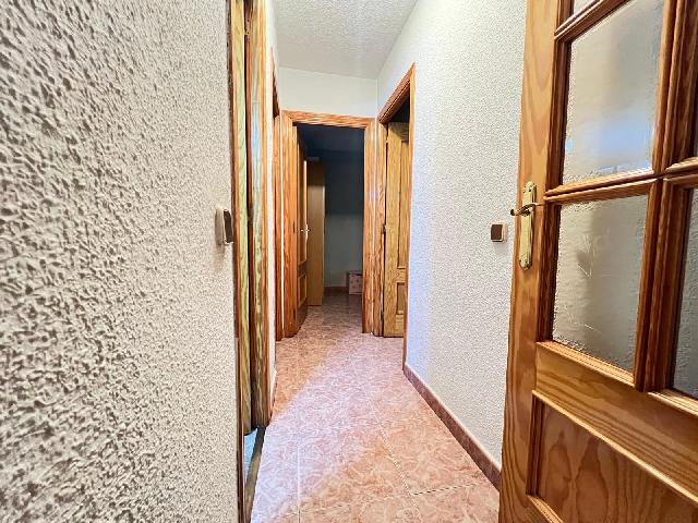 Imagen 12 Inmueble 305967 - Piso en venta en Torrejón De Ardoz / Cerca al ambulatorio al ambulatorio el juncal