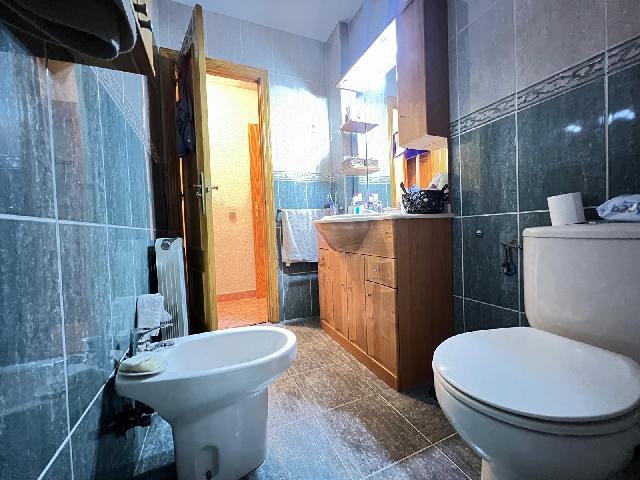 Imagen 27 Inmueble 305967 - Piso en venta en Torrejón De Ardoz / Cerca al ambulatorio al ambulatorio el juncal
