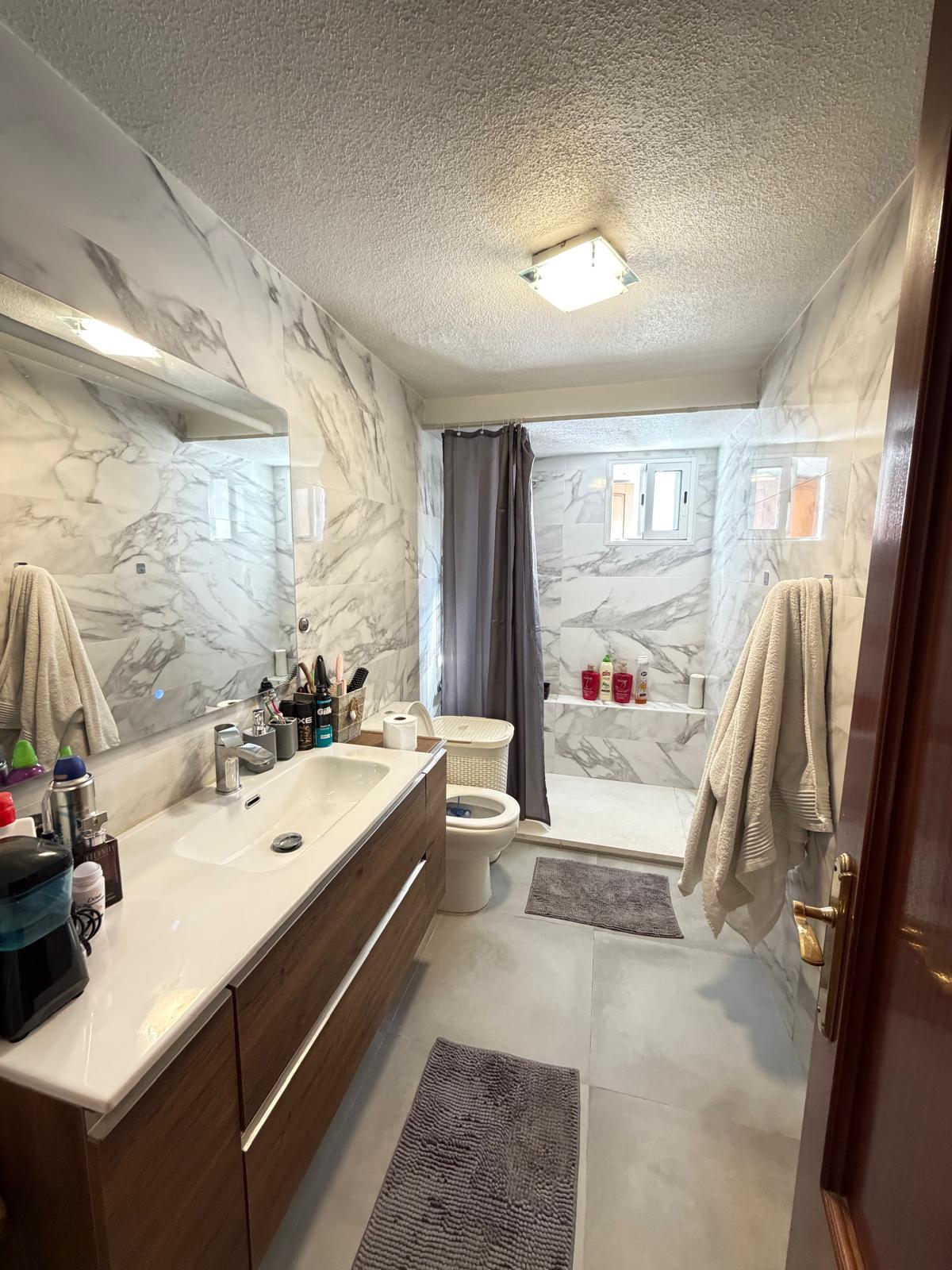 Imagen 12 Piso en venta en Torrejón De Ardoz / En el barrio de las Veredillas.