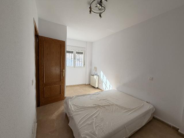 Imagen 2 Inmueble 306667 - Piso en venta en Pozo De Guadalajara / A 5 minutos del Ayuntamiento.