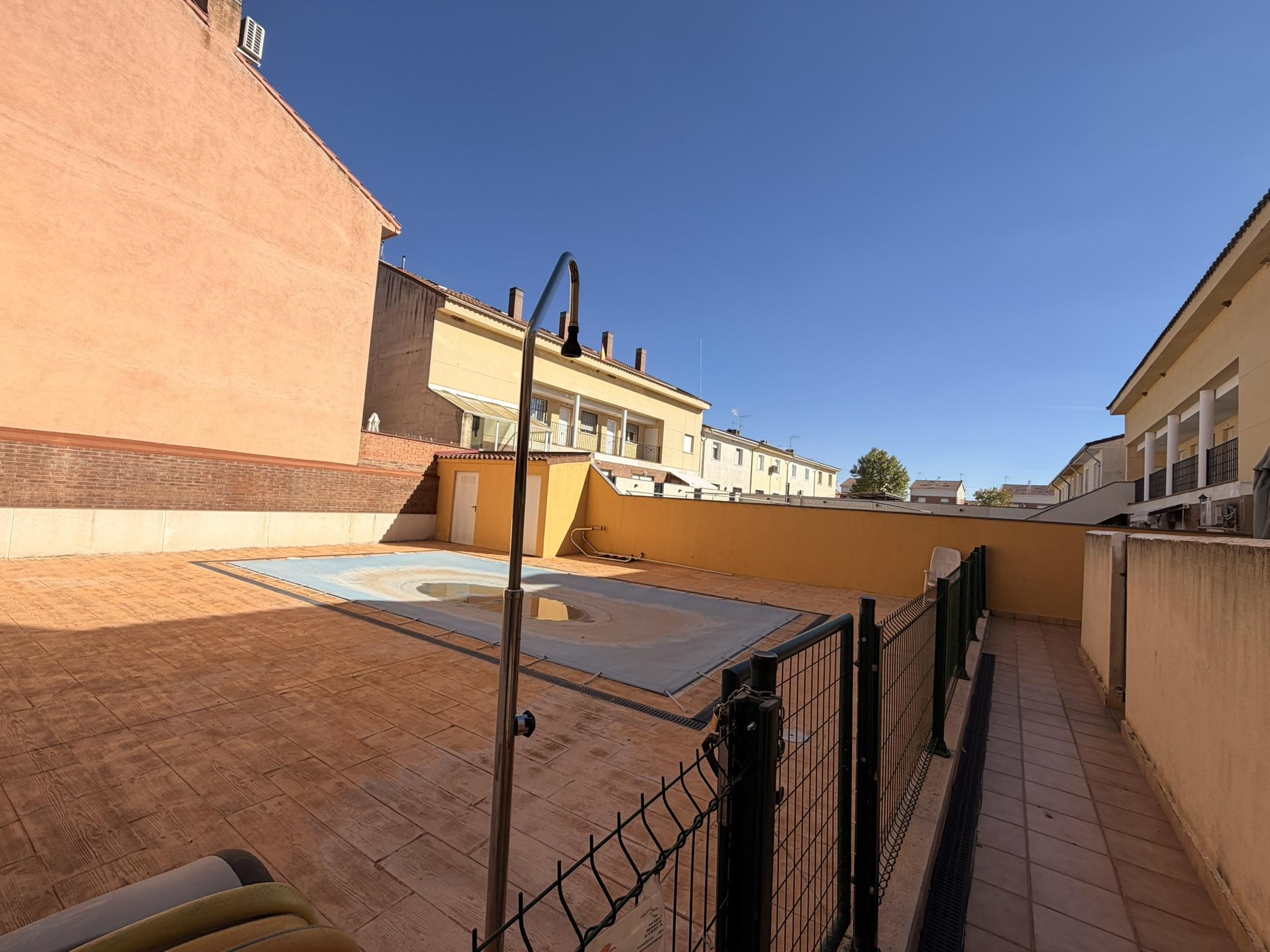 Imagen 12 Piso en venta en Pozo De Guadalajara / A 5 minutos del Ayuntamiento.