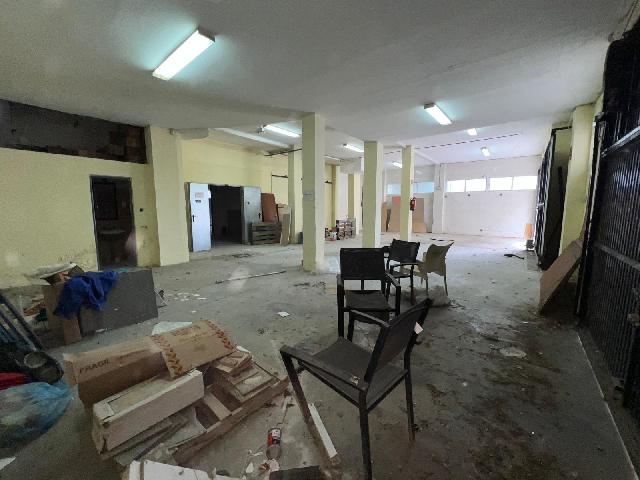 Imagen 5 Inmueble 306781 - Local Comercial en venta en San Martín De La Vega / Junto a parada de autobús y servicios ...