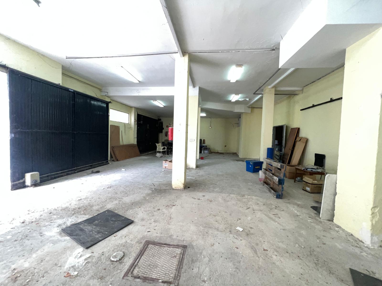 Imagen 13 Local Comercial en venta en San Martín De La Vega / Junto a parada de autobús y servicios ...