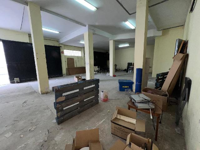 Imagen 3 Inmueble 306781 - Local Comercial en venta en San Martín De La Vega / Junto a parada de autobús y servicios ...